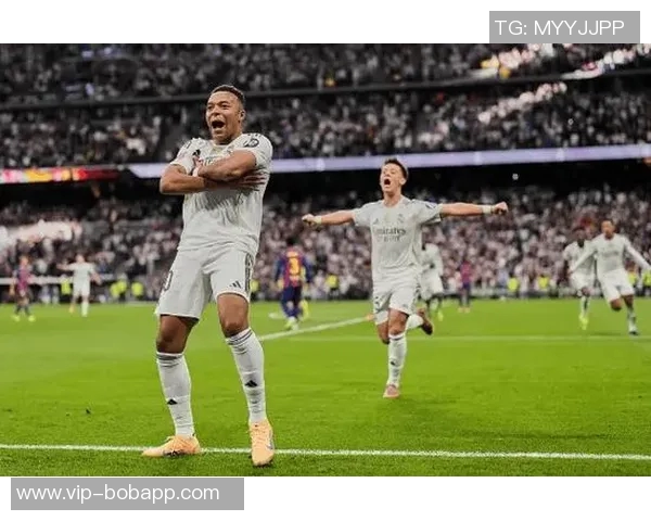 赫伊森因小腿伤缺席国家队皇马仍期待他能及时复出迎战国家德比